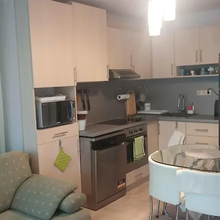 In Balatonoeszoed 20195 דירה בלטונוסוד